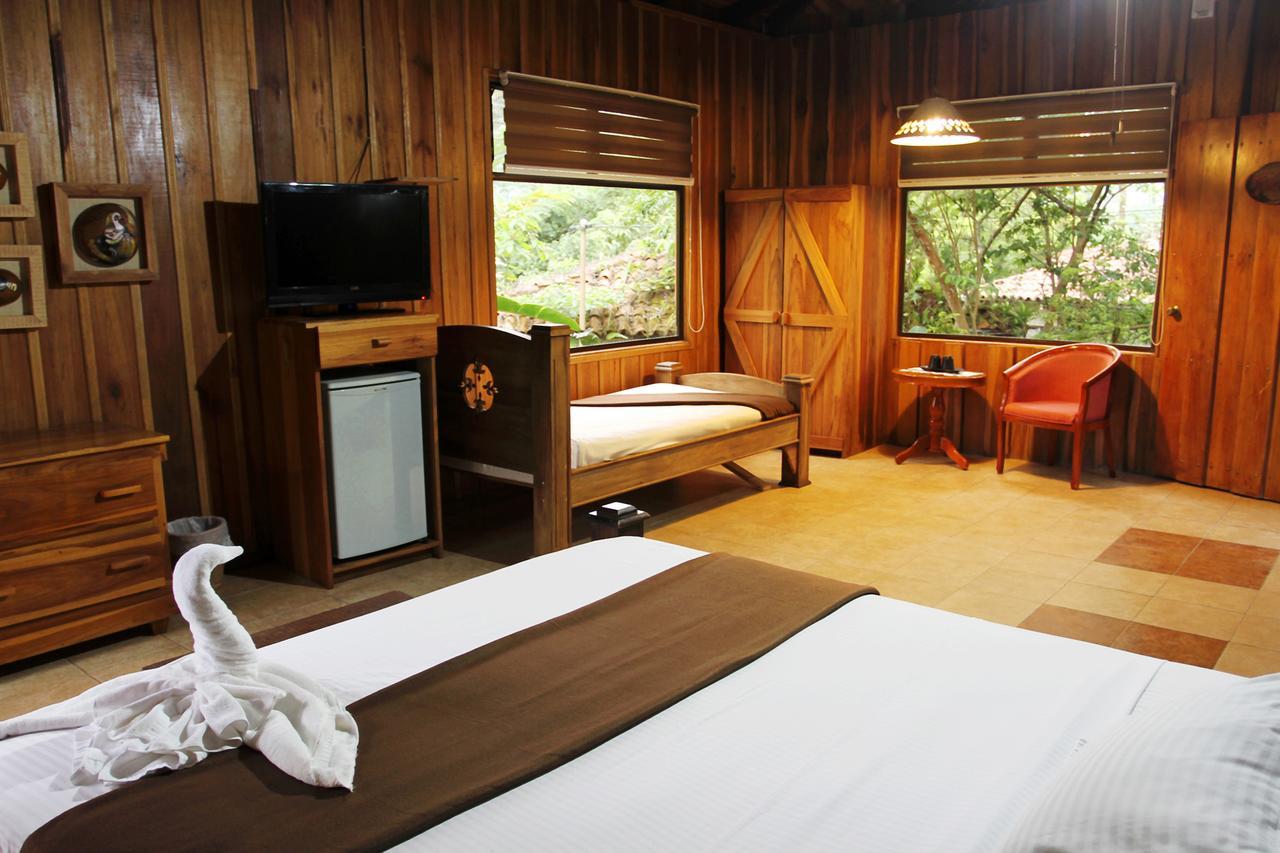 Hotel Kokoro Mineral Hot Springs La Fortuna Exterior photo